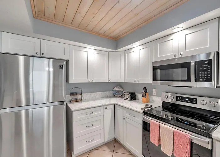 Apartment 3 Bedroom Indian Shores Stunnersc1-305 *